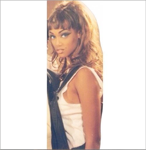 tyrabanksbitchesofthemoment1-500x515