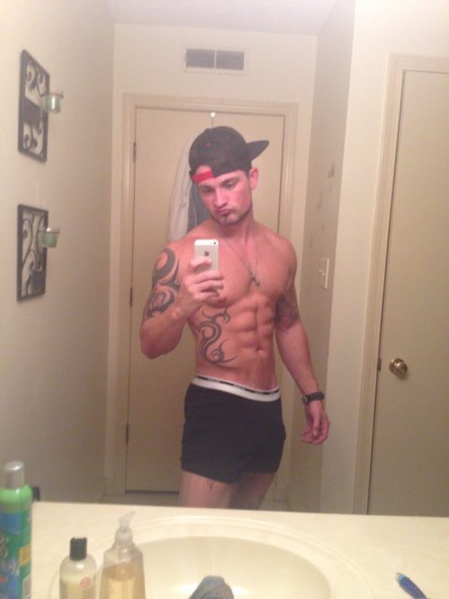 tumblr_ocxogvaloy1vx25qso3_1280
