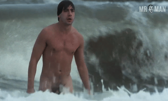 Javier Bardem nude in Detective y Muerte