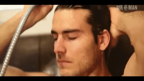 Fabian Castro shower
