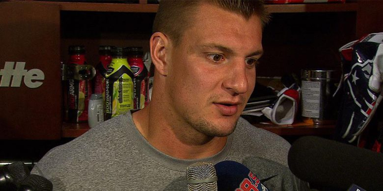 Rob Gronwkowski locker room