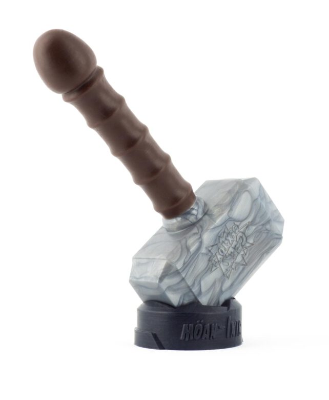 Troll hammer dildo