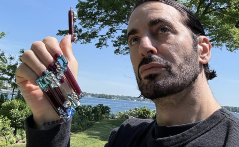 Marc Jacobs with nails by Jenny Bui